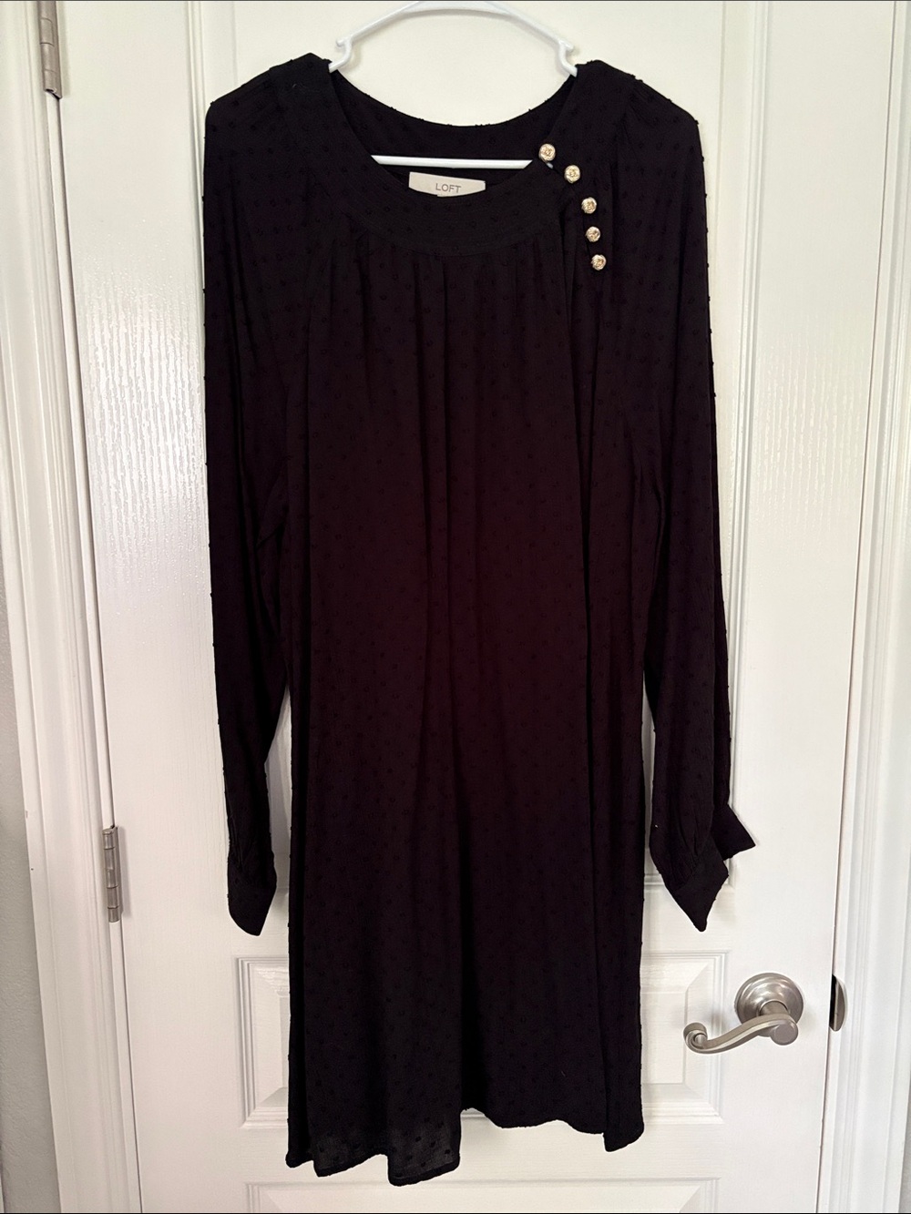 LOFT Black Long Sleeve Shift Dress with Gold Tone Shoulder Buttons Womens 1X NWT